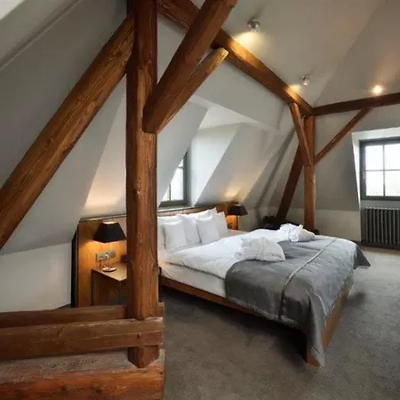 Albrecht Hotel