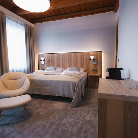 Albrecht 4*