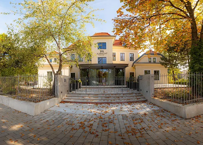 Albrecht Hotel